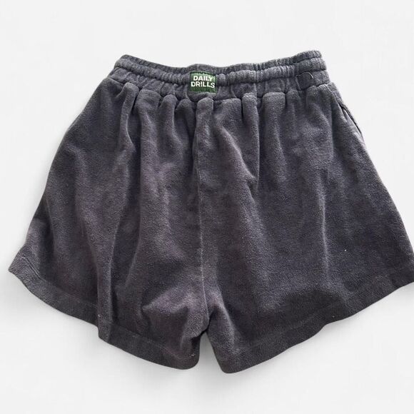 Daily Drills Grey Charcoal Terry Cloth Drawstring Sweat Shorts Relaxed Fit M/L - Picture 4 of 5